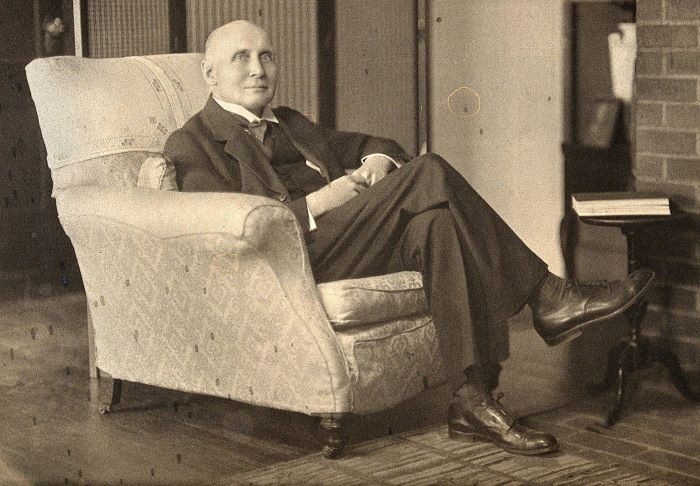 Photograph of Alfred North Whitehead.